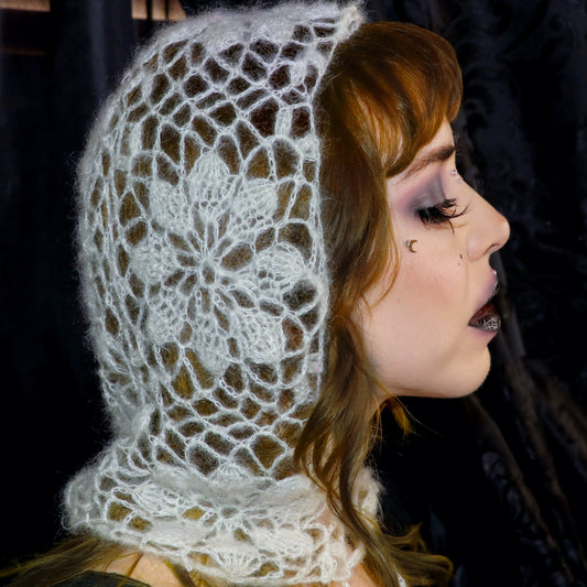 Floral Lace Hood- white